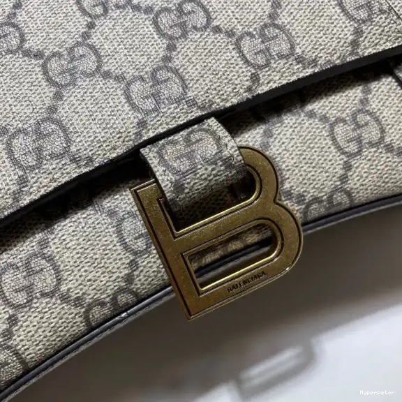Hyperpeter BALENCIAGA x GUCCI HOURGLASS 0622